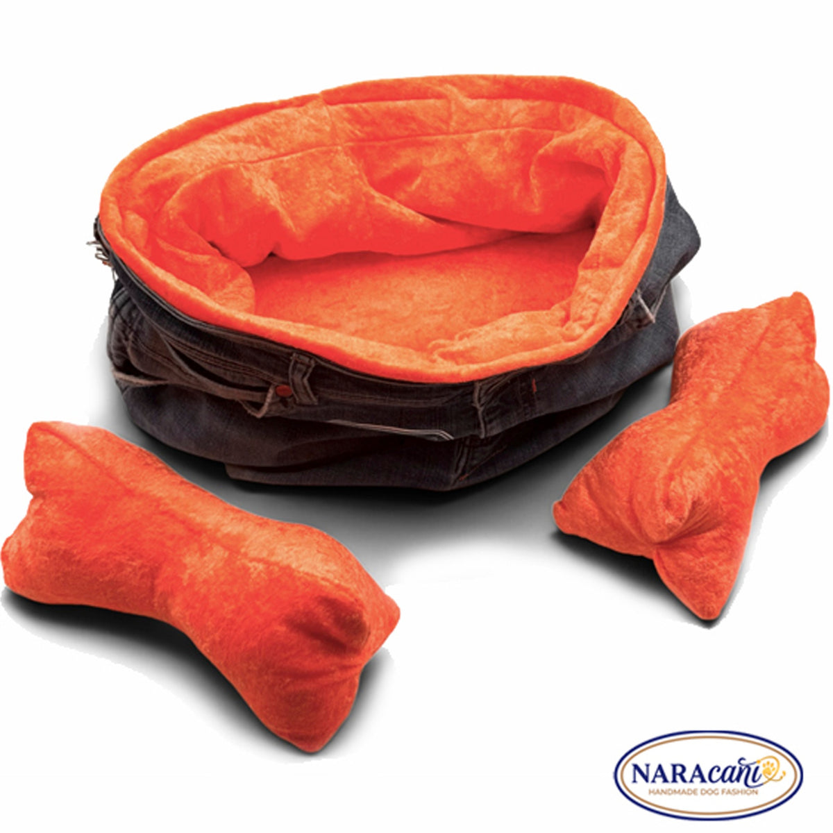 Geöffnete Tragetasche mit herausnehmbarer Memory-Foam-Matratze und zwei Knochenkissen