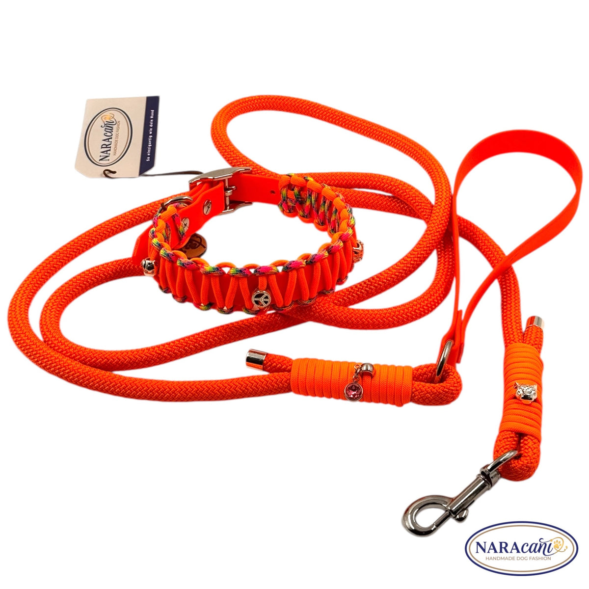 Set aus Biothane-Halsband Neon Sign und Handschlaufenleine in Neonorange, Gesamtansicht
