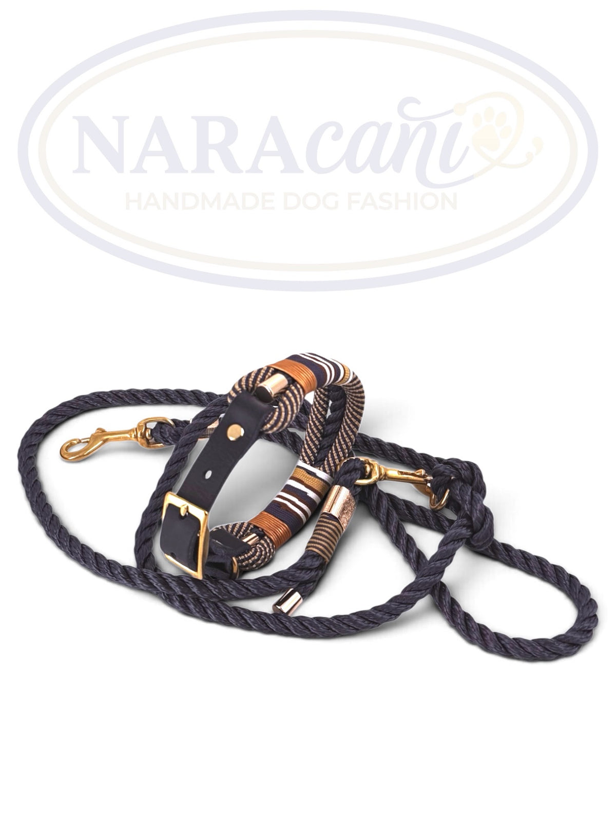Halsband Navy-Gold und Leine in Marineblau nebeneinander, goldfarbene Beschläge