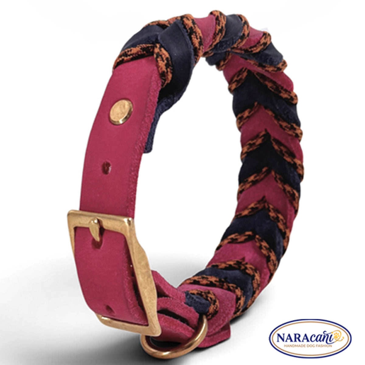 Lederflechtung in Pink und Marine mit Paracord im Leopardenmuster, Nahaufnahme