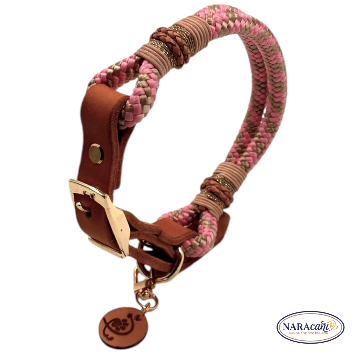 Hundehalsband Fettleder Cognac Paracord Tompouce 🐾 Rosa-Beige, Gold-Dornschließe & Glitzer-Takelung 🐾 Classic & Elegant 🐾 NARAcani