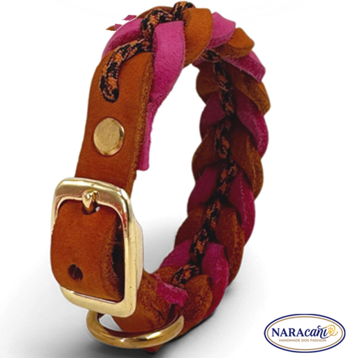 Lederflechtung in Pink und Cognac mit Paracord im Leopardenmuster, Nahaufnahme