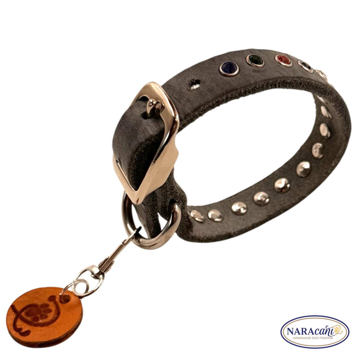 Hundehalsband Fettleder Grau Strass-Nieten 🐾 Dornschließe, Bunte Kristalle & Leder-Anhänger 🐾 Classic & Elegant 🐾 NARAcani
