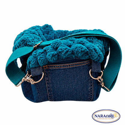 Detail der Hundetragetasche „Lotta" mit silberfarbenem Karabiner, D-Ring und verstellbarem Gurtband