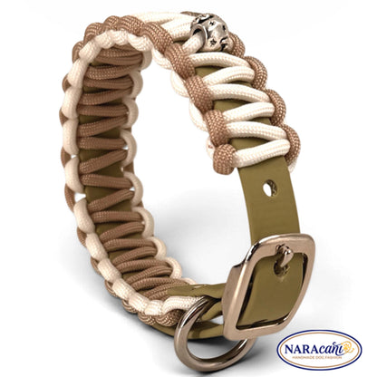 Beiges Karo-Paracord und Cognac-Leder des Halsbands im Materialdetail